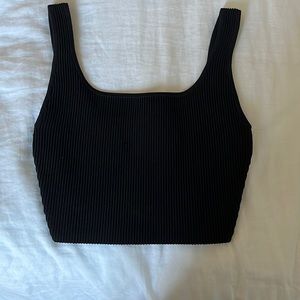 Aritzia cropped black tank